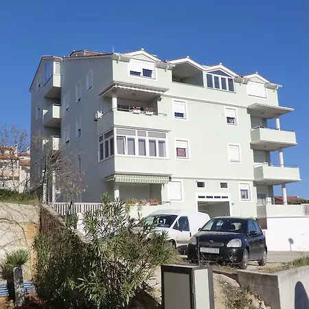 Apartment Popovic Pula