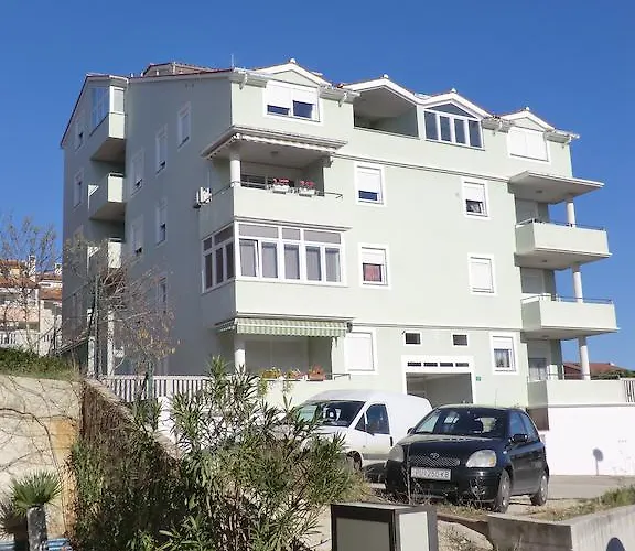 아파트 Popovic 풀라