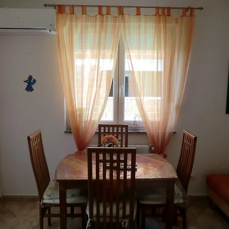 Apartman Popovic Póla